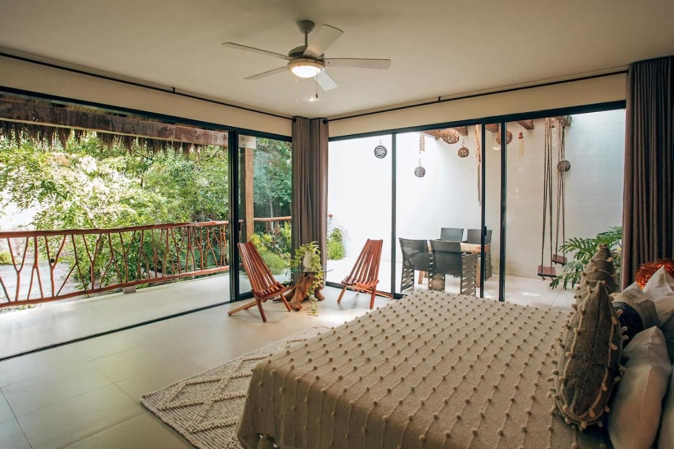 Jungle Sanctuary Wellness Retreat W Pool Bar *