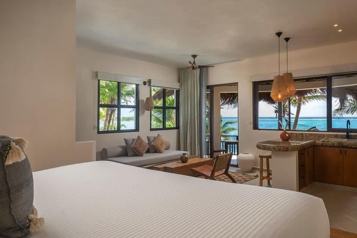 9br Mantaray Soliman Bay Beachfront