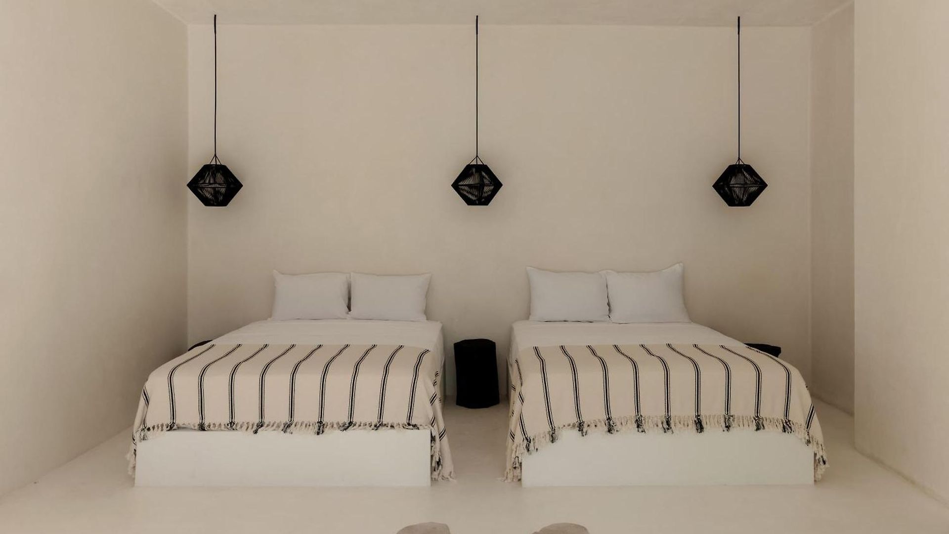 Villa 4 Bedroom With Rooftop Pool Aldea Zama