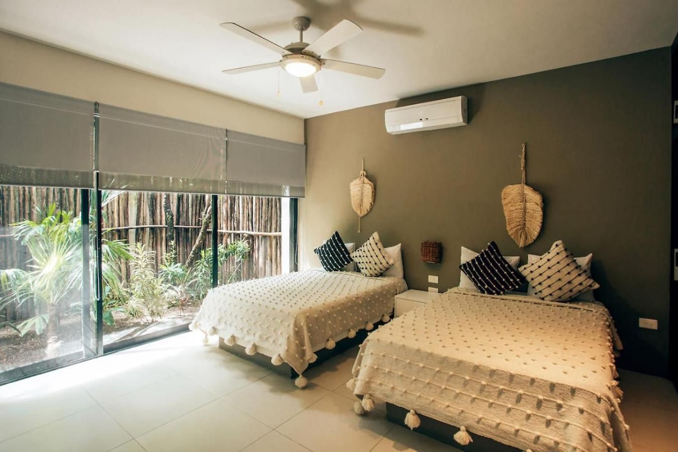 Jungle Sanctuary Wellness Retreat W Pool Bar Holiday home