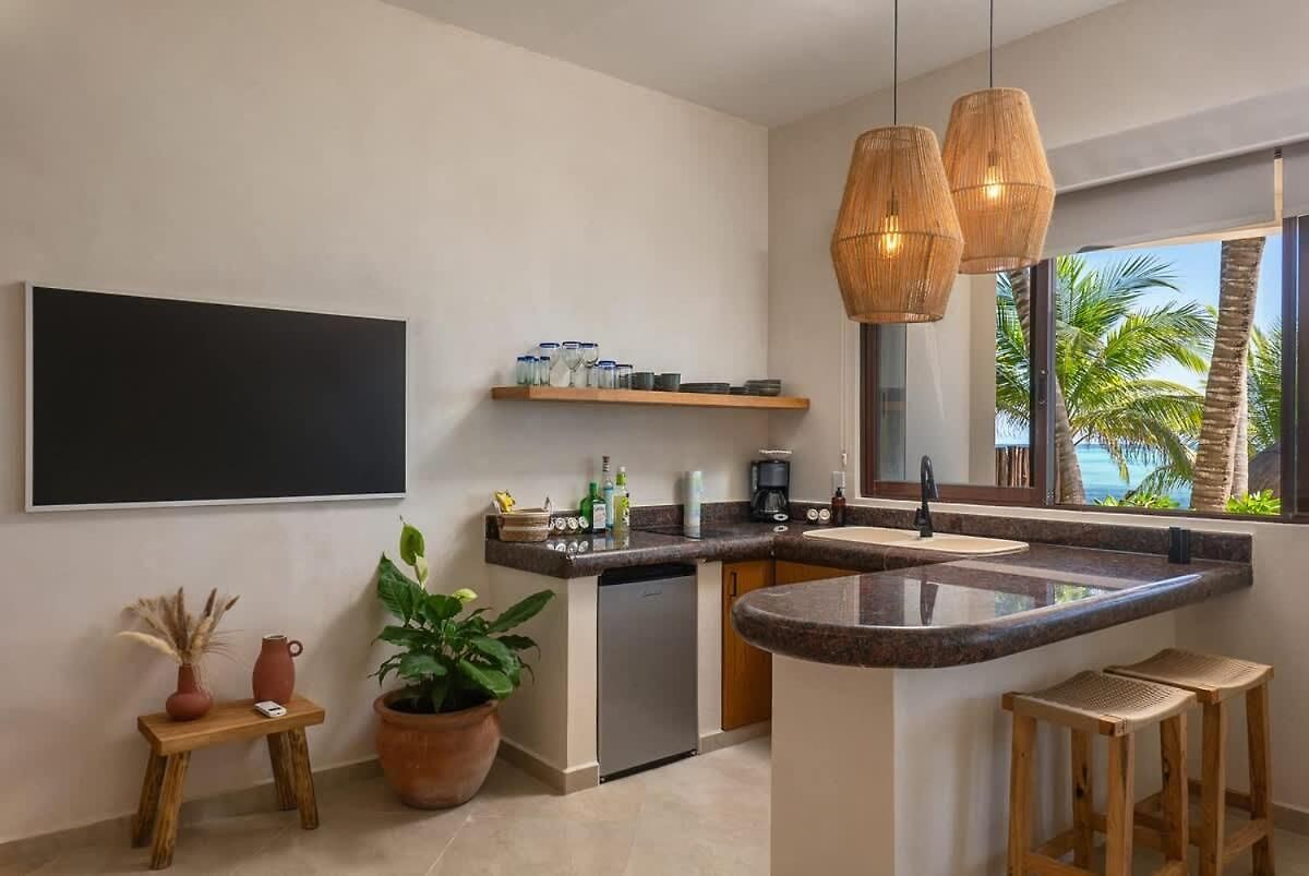 9br Mantaray Soliman Bay Beachfront