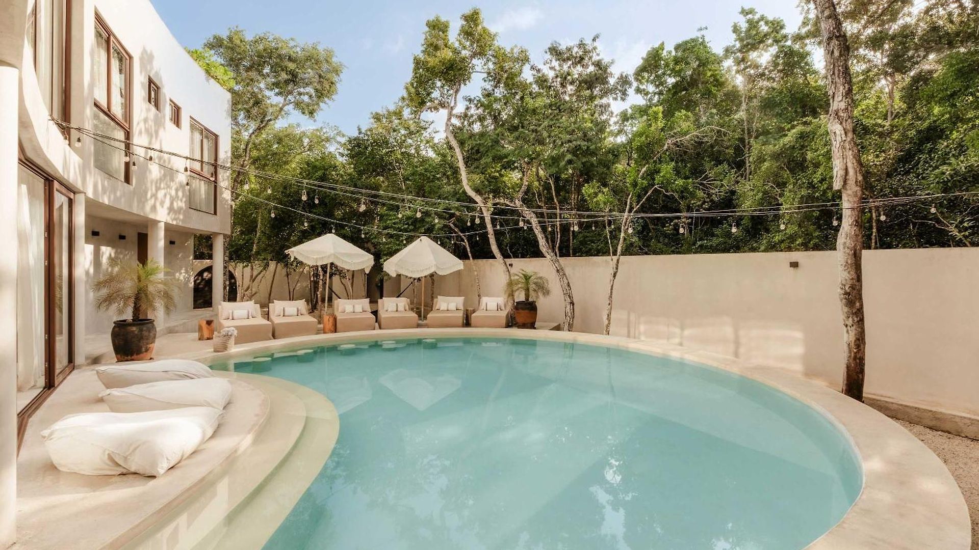 Holiday home Jungle For 16 - Dual Pools & Fire Pit