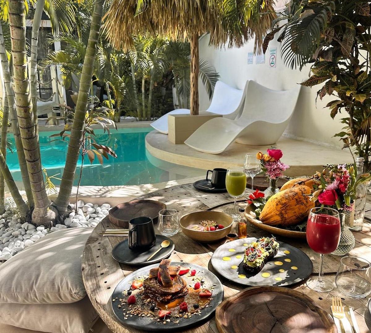 Villa Oasis Heated Private Pool Daily Housekeeping Prime Location *