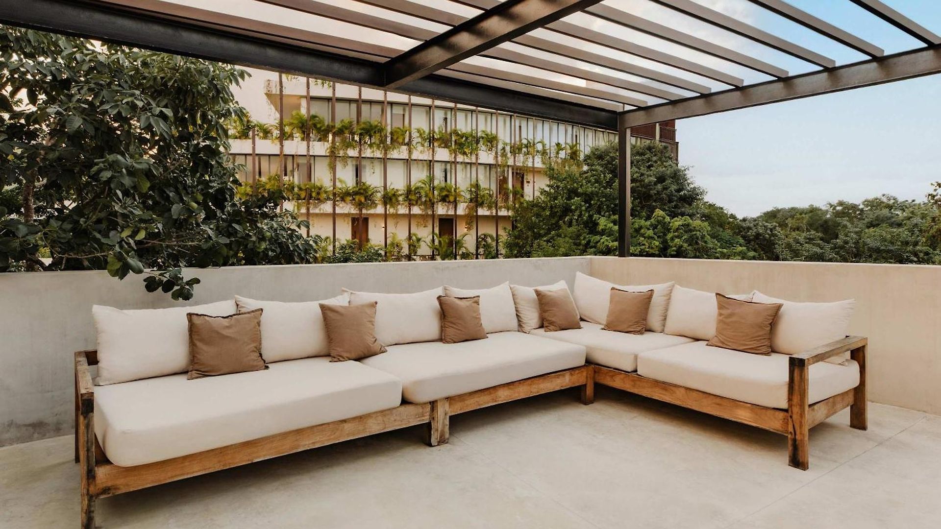 Holiday home Jungle For 16 - Dual Pools & Fire Pit