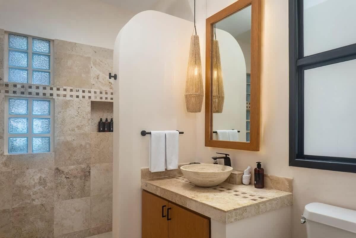 Holiday home 9br Mantaray Soliman Bay Beachfront