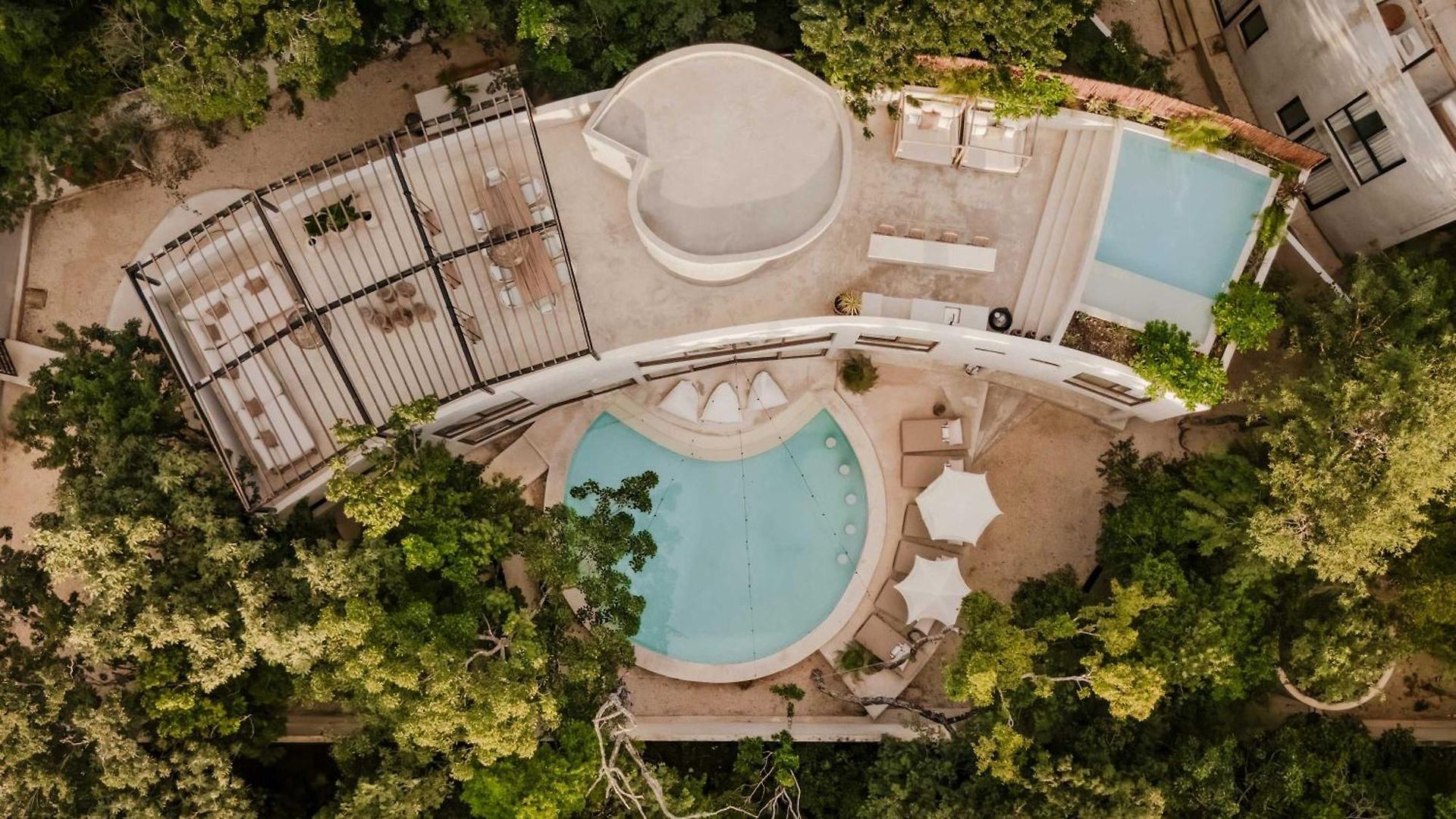 Jungle For 16 - Dual Pools & Fire Pit Holiday home Tulum