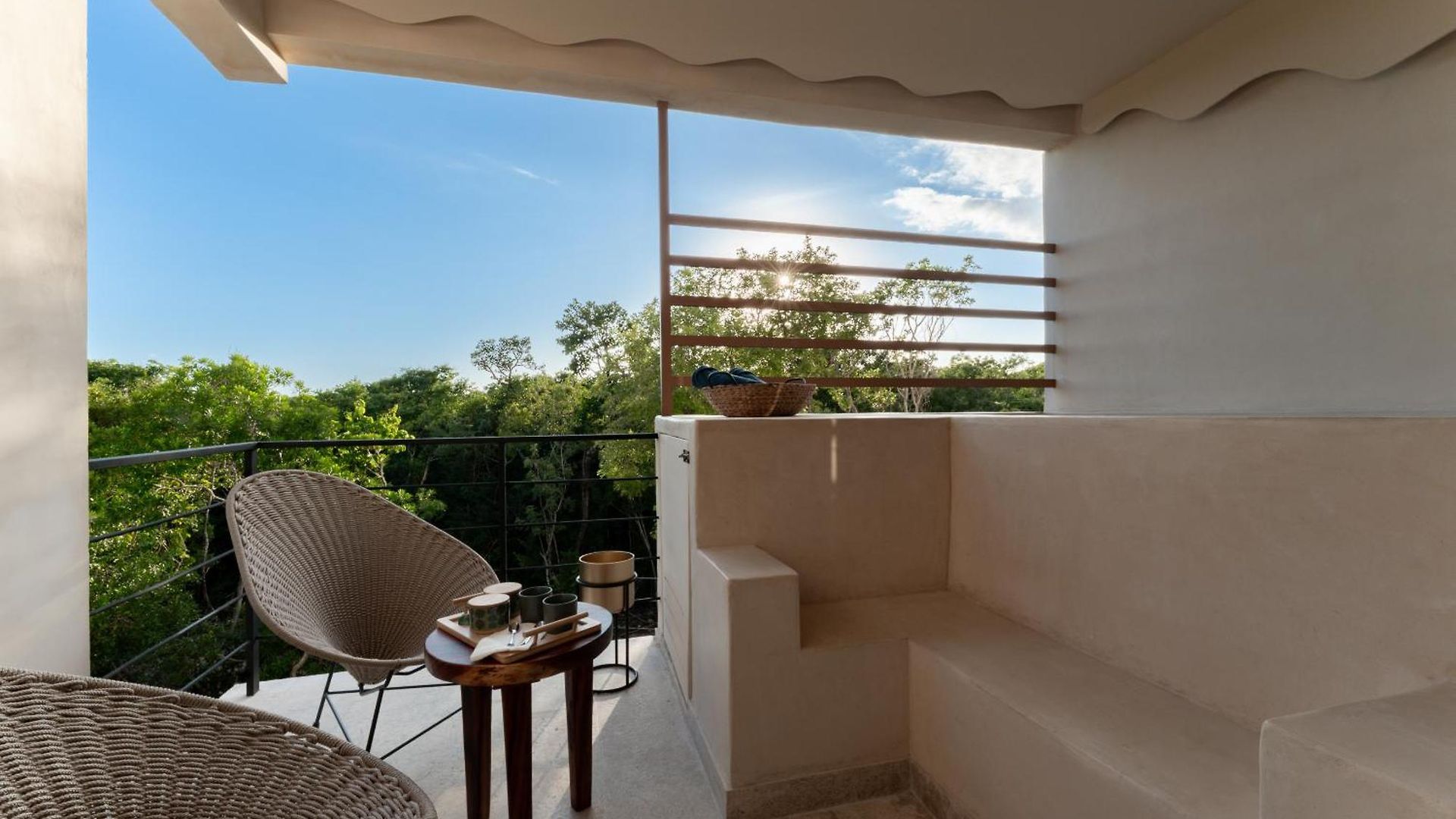 Oniric Apartahotel