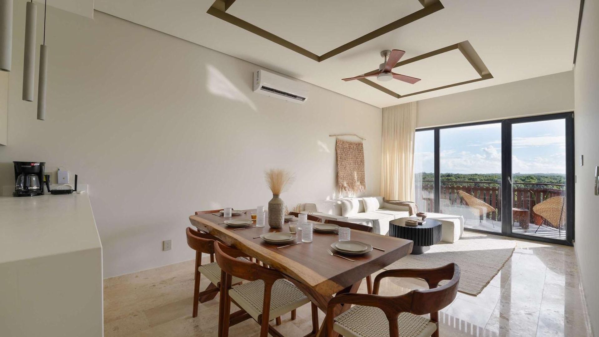 Apartment Amira Luxury 3br Ph With Rooftop Pool & Shared Gym