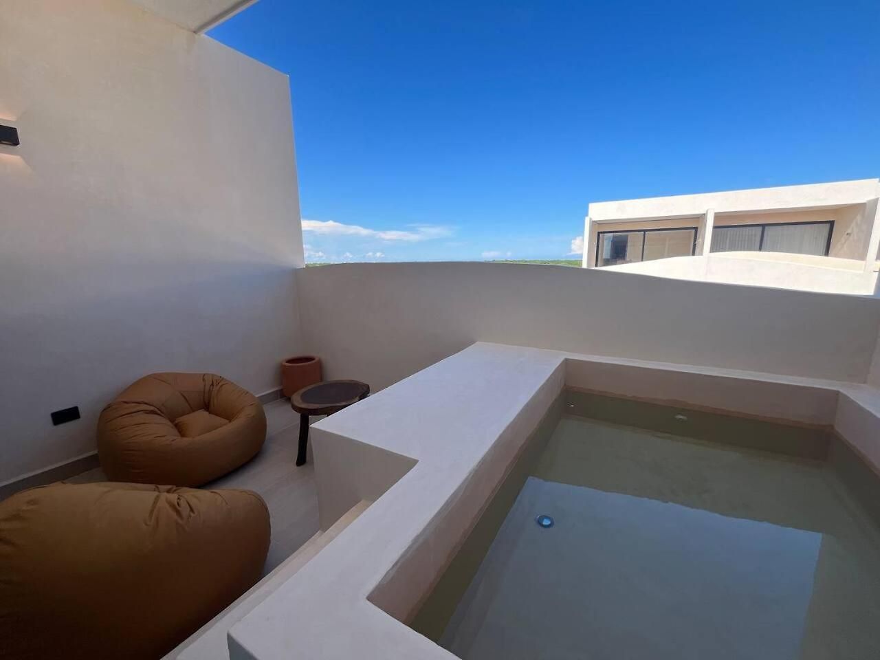 Ph De 2 Rec, Gim, Cine Y Jacuzzi Privado En * Tulum