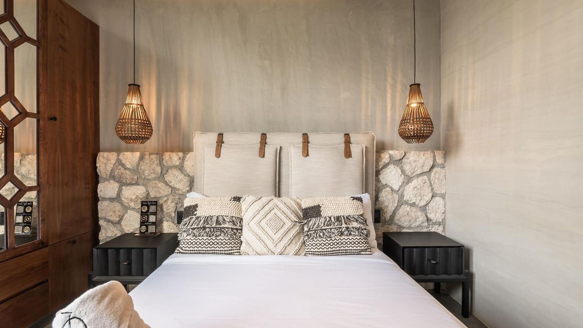 Apartment Siwa Jungle-luxury 2br Retreat With Private Roofto