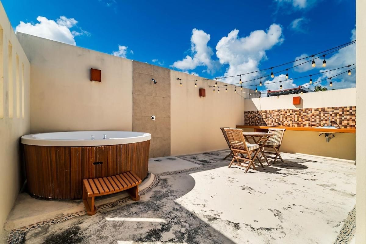 Modern Penthouse With Jacuzzi In Tulum, 2 Bedrooms *
