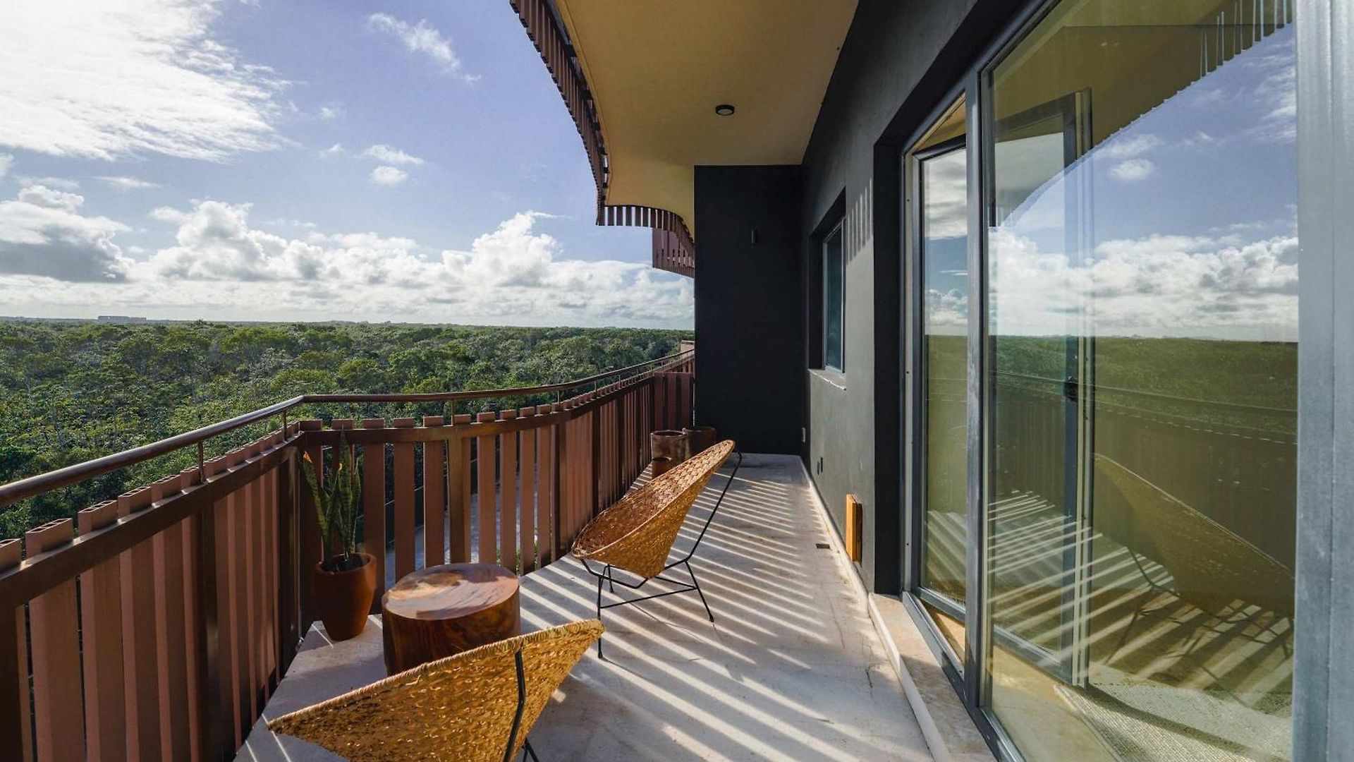 Amira Luxury 3br Ph With Rooftop Pool & Shared Gym Apartment Tulum