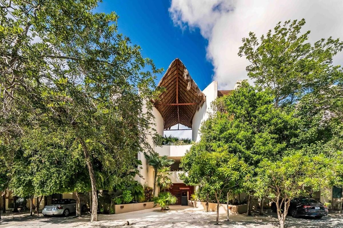 Modern Penthouse With Jacuzzi In Tulum, 2 Bedrooms *