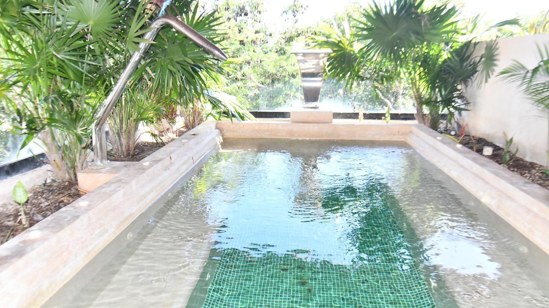 1br At Paramar Viva By The Spot