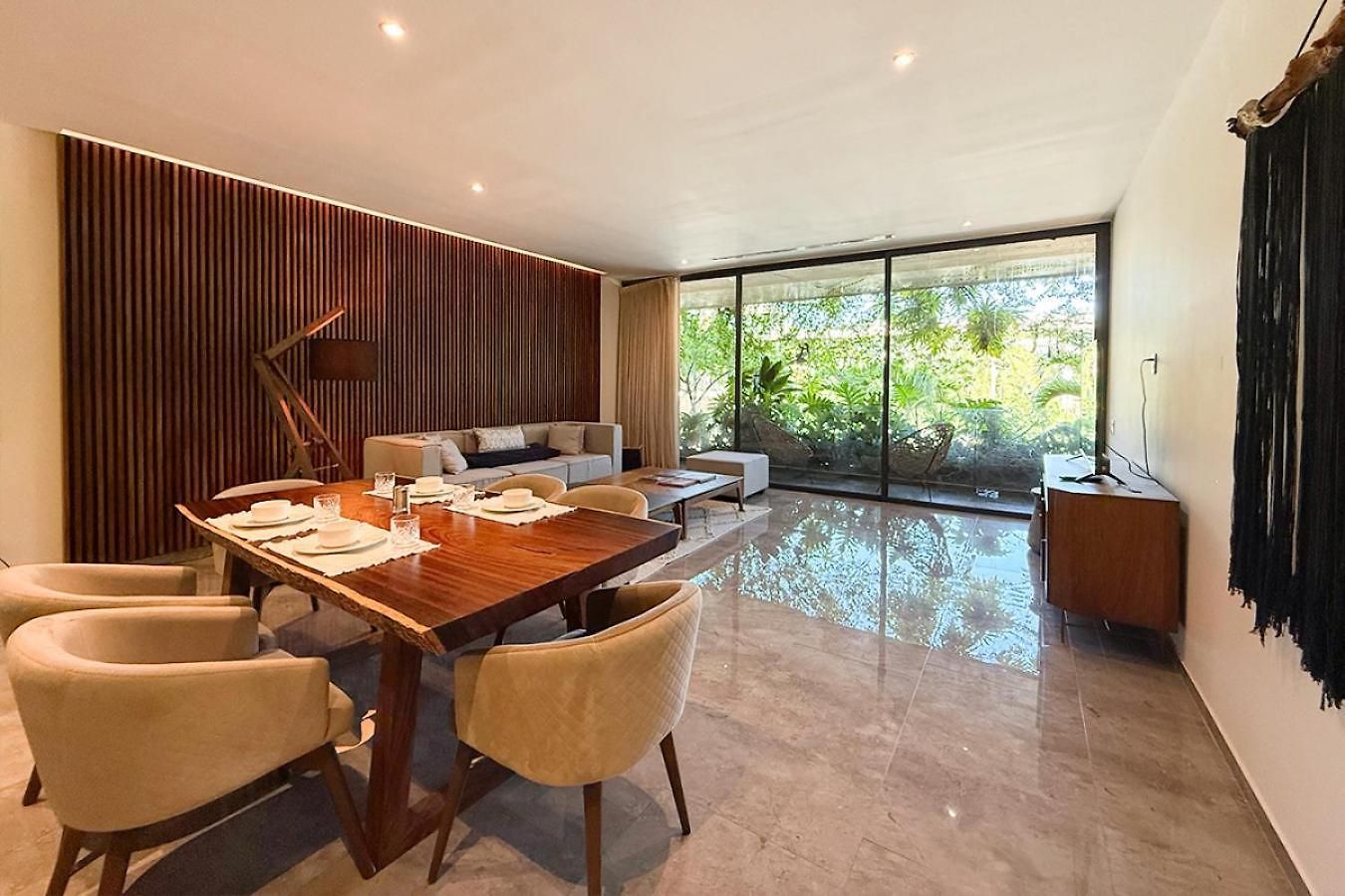 Resort-style 2-bedroom | Balcony, Pool, Gym & At Mistiq *