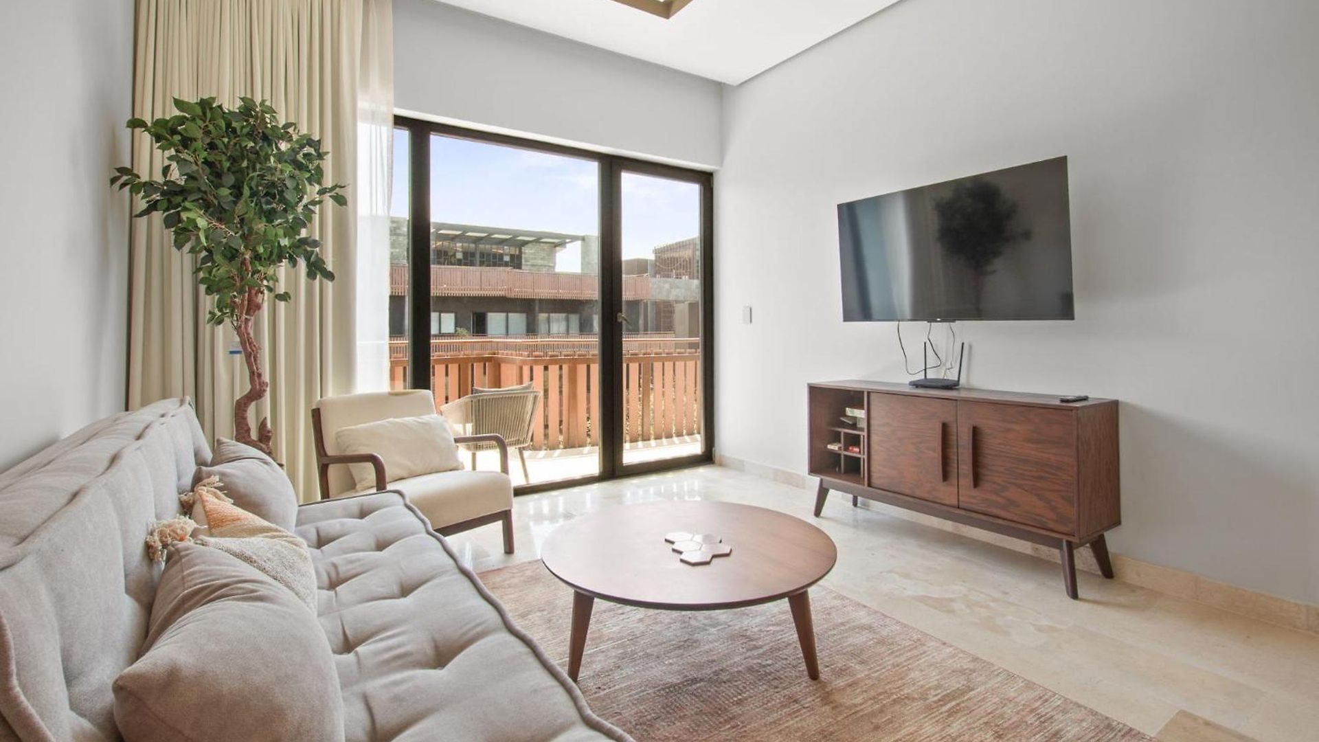 Apartment Bright 2br Amira District Gem With Shared Pool *