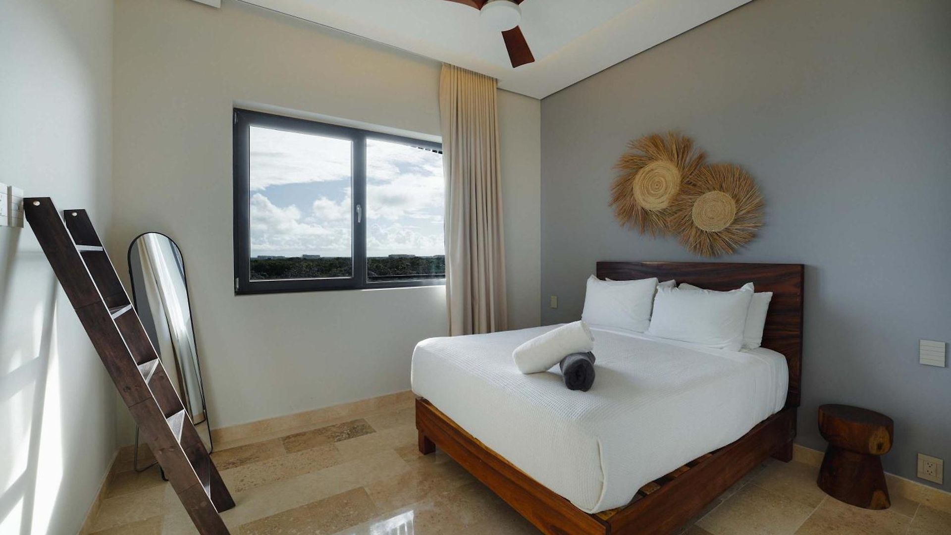 Amira Luxury 3br Ph With Rooftop Pool & Shared Gym *