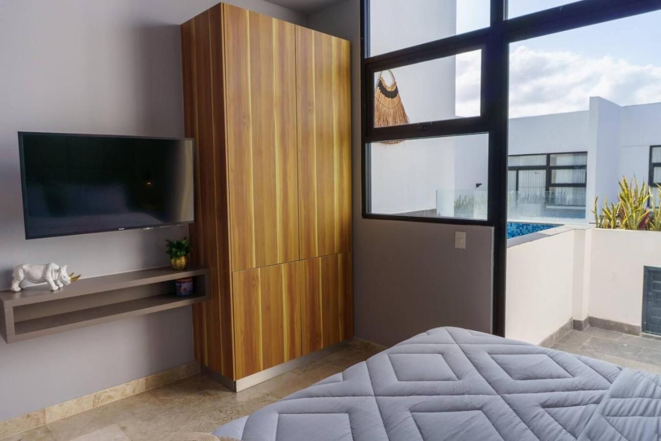 Apartment 2 Bdr Penthouse, Private Pool, Rooftop And Gym *