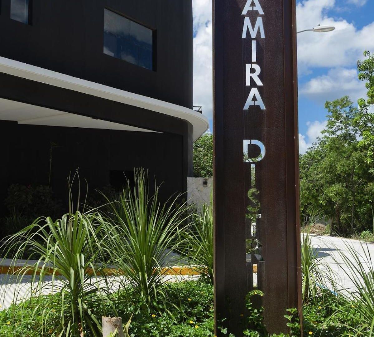 Art House - Filtered Water & 2 Free Clubs Zone Apartment