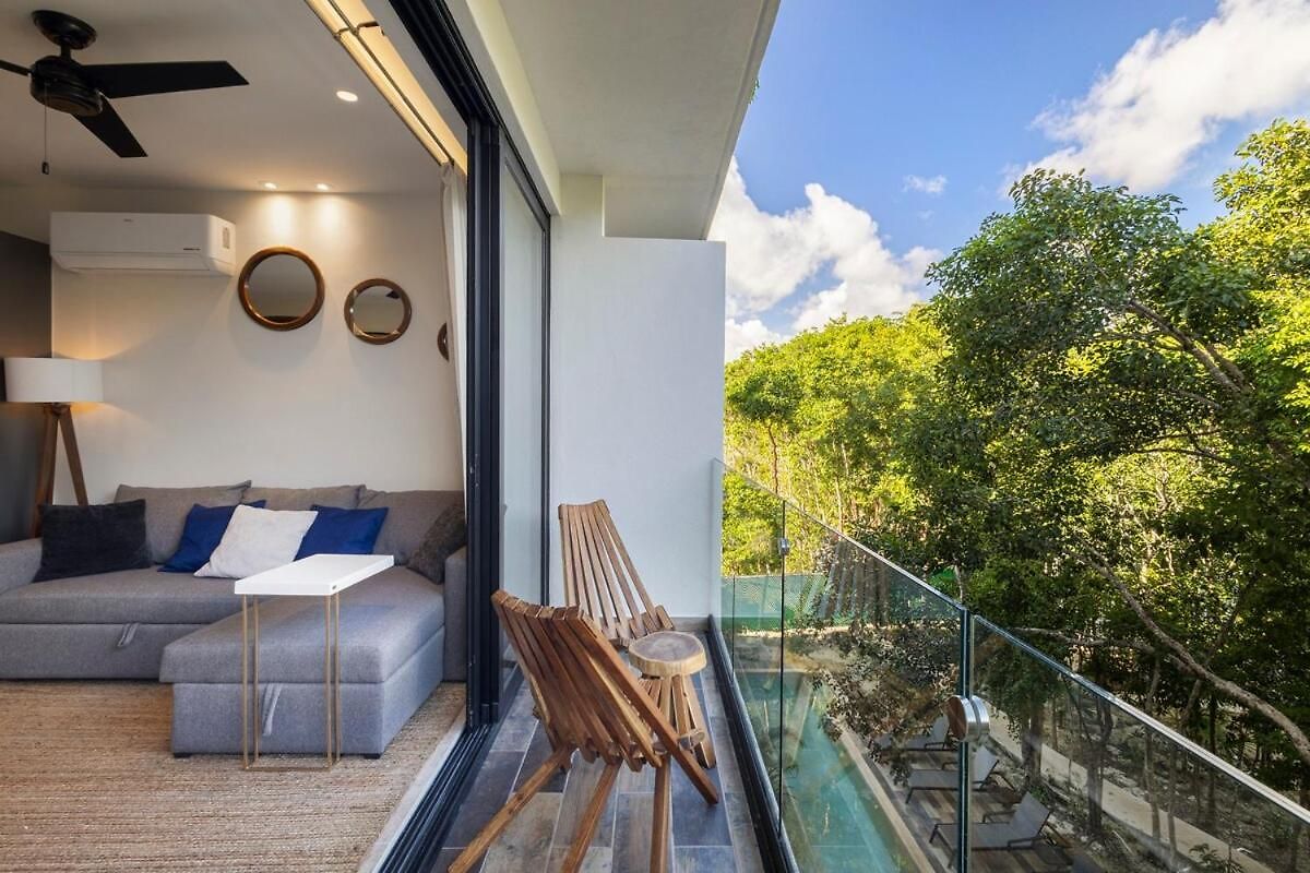 Penthouse 2br In With Private Rooftop And Pool