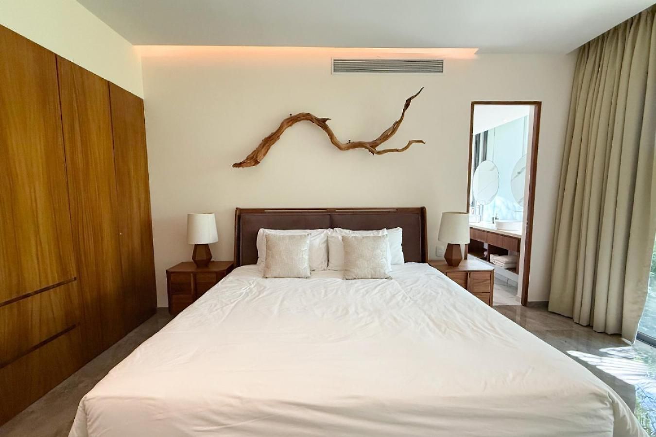 Apartment Resort-style 2-bedroom | Balcony, Pool, Gym & At Mistiq Tulum