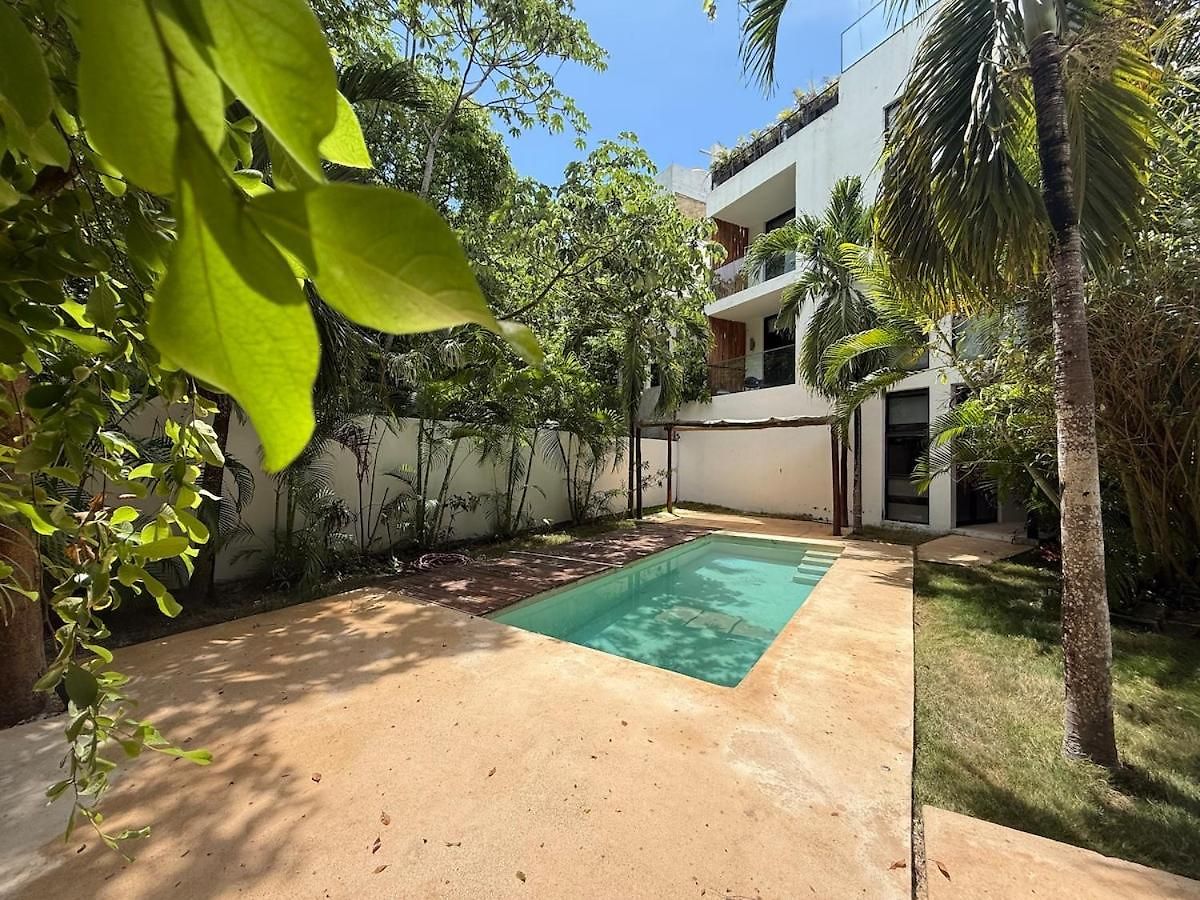 Apartment Nature-inspired 3br Penthouse With Private Pool *
