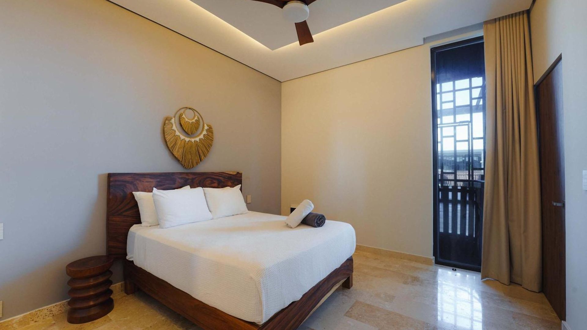Amira Luxury 3br Ph With Rooftop Pool & Shared Gym Apartment
