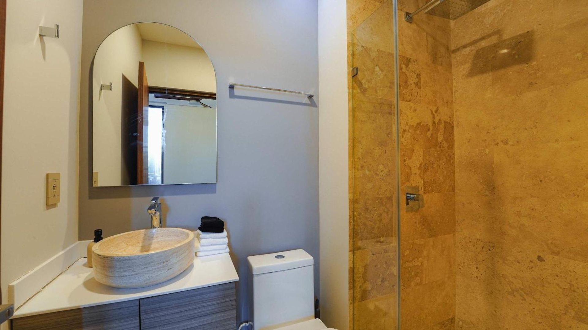 Apartment Amira Luxury 3br Ph With Rooftop Pool & Shared Gym *