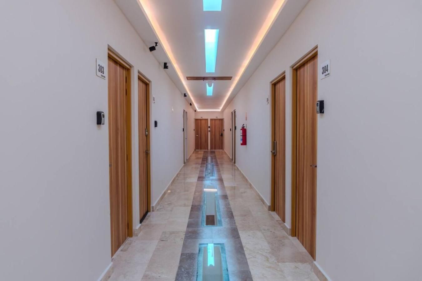 2 Bdr Penthouse, Private Pool, Rooftop And Gym