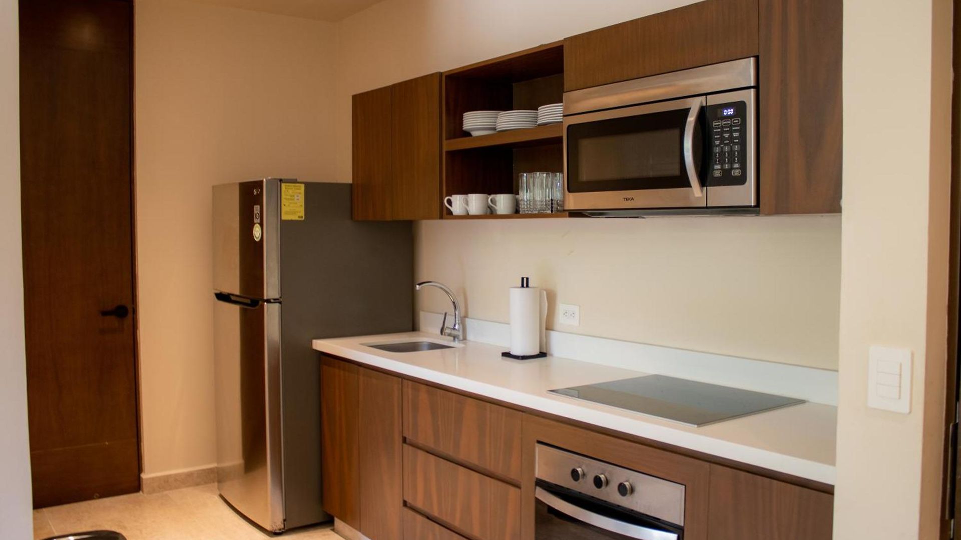 Peregrina 202a 2br Luxury Apartment *
