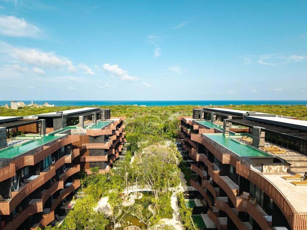 Apartment New 2bdr Unit Step Away From Caribbean Beaches