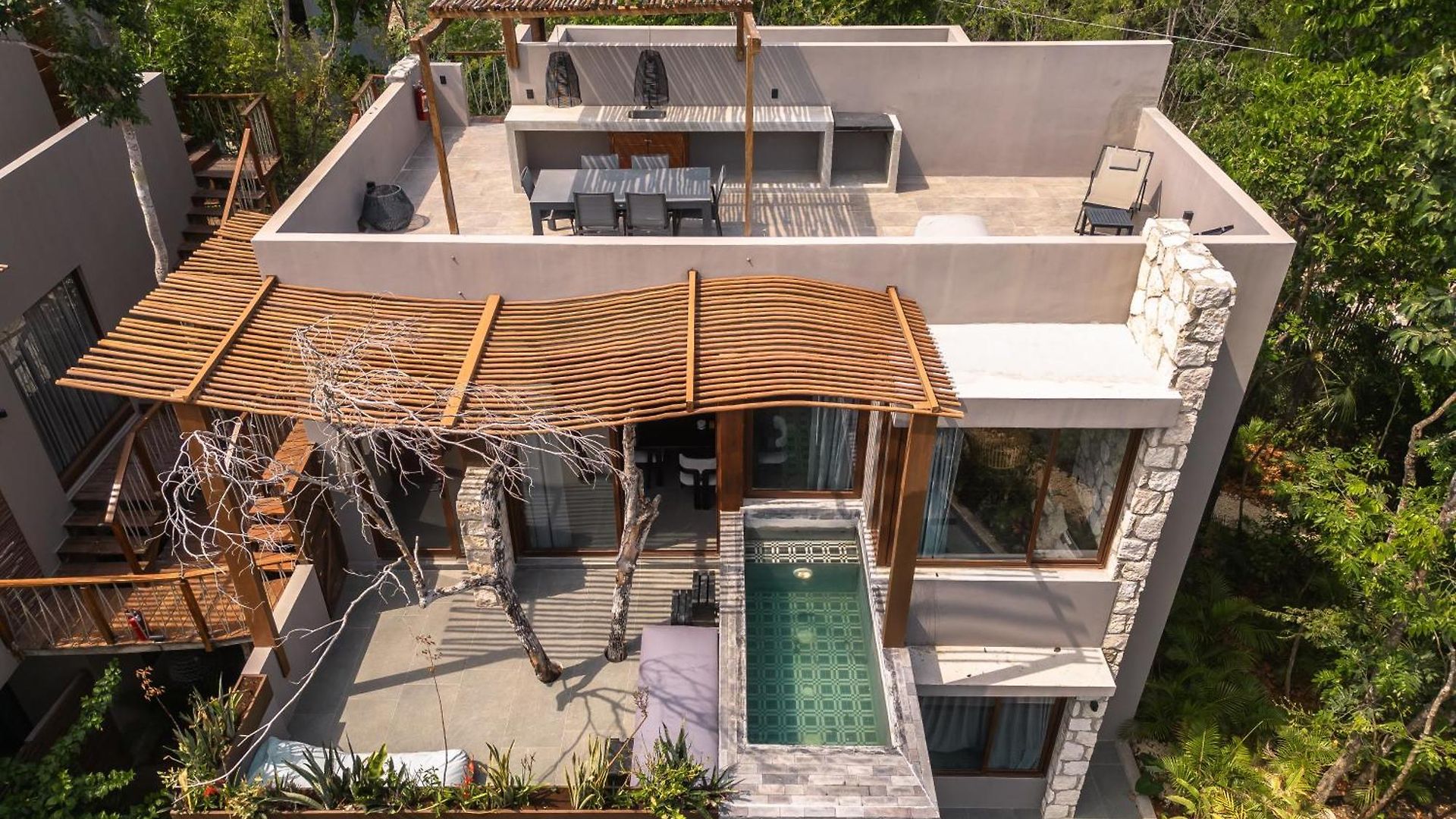 Siwa Jungle-luxury 2br Retreat With Private Roofto Apartment