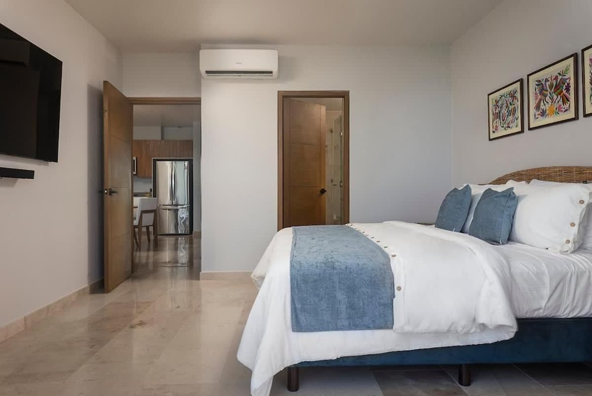Beachfront 2br Condo, Private Pool & Tankah Bay * Tulum