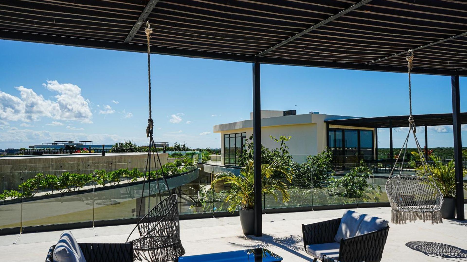 Oasis Jungle Views, 4 Pools & Near