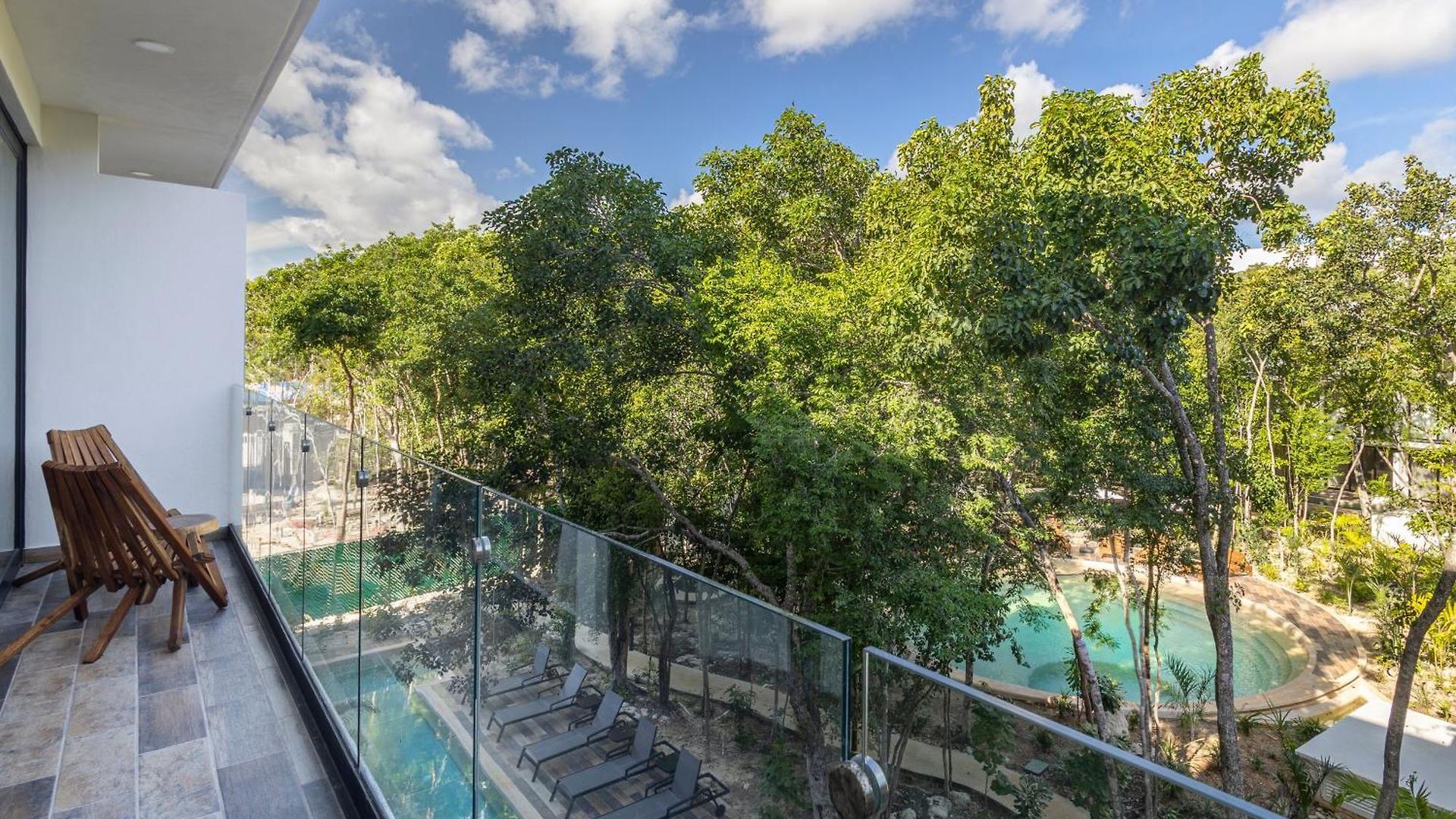 Penthouse 2br In With Private Rooftop And Pool Apartment *