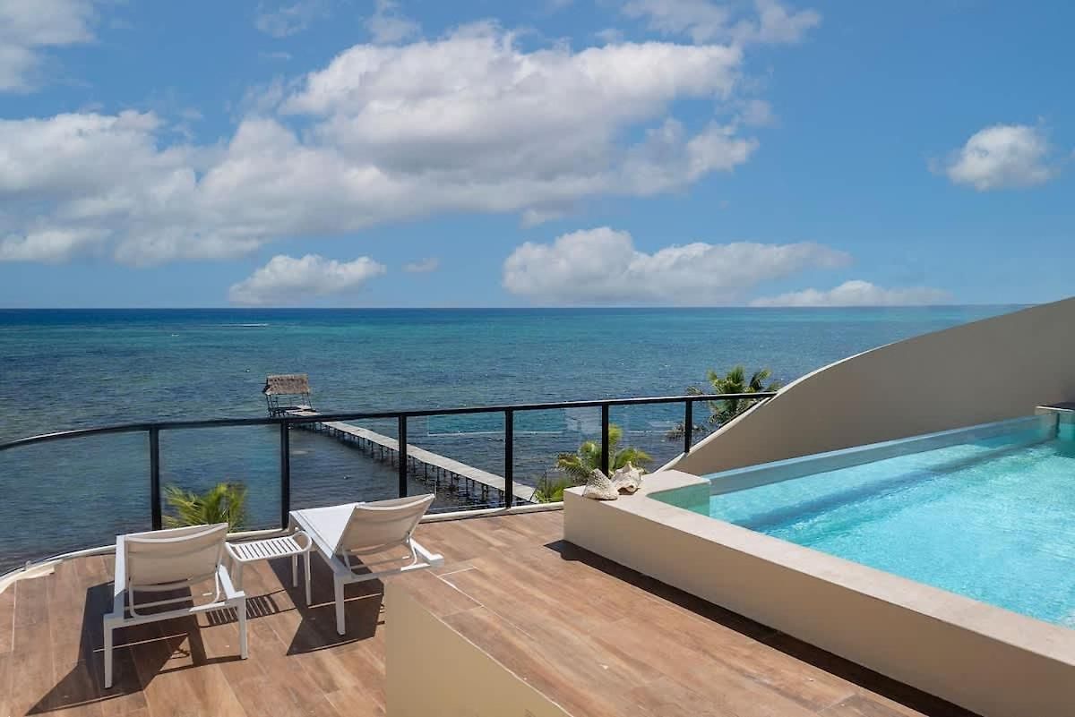 Apartment Beachfront 2br Condo, Private Pool & Tankah Bay Tulum