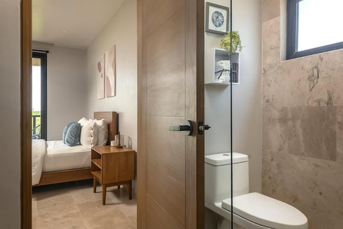 Beachfront 2br Condo, Private Pool & Tankah Bay * Tulum