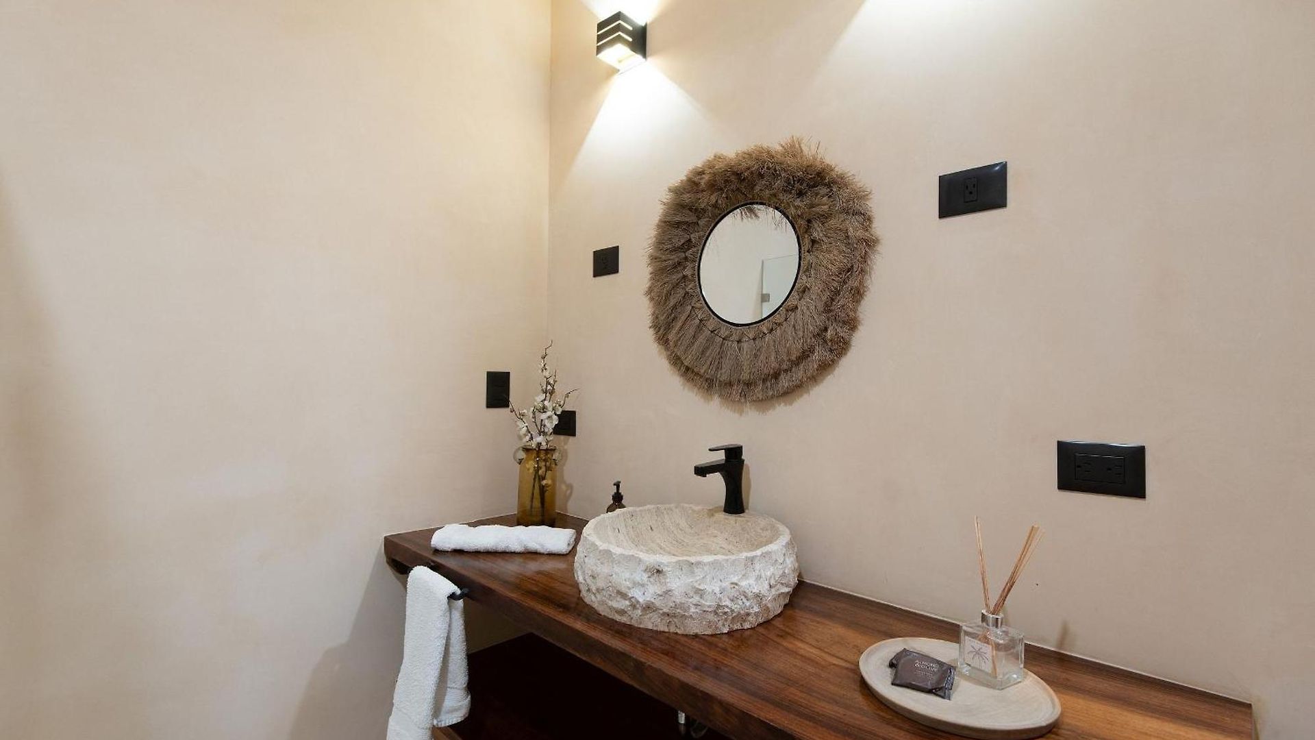 •| Amaru Penthouse | Rooftop Privado Y Silencio
