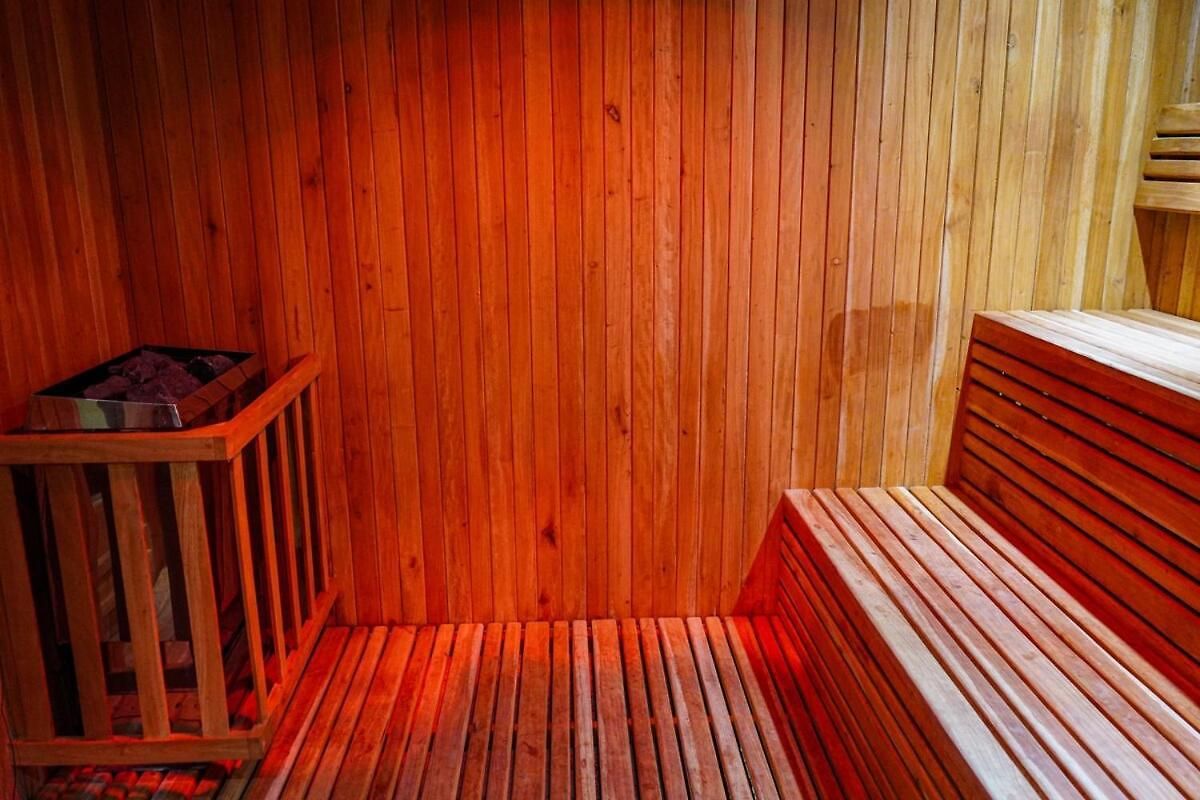 Apartment Chic 1br Private Balcony,sauna, Gym Y Wifi