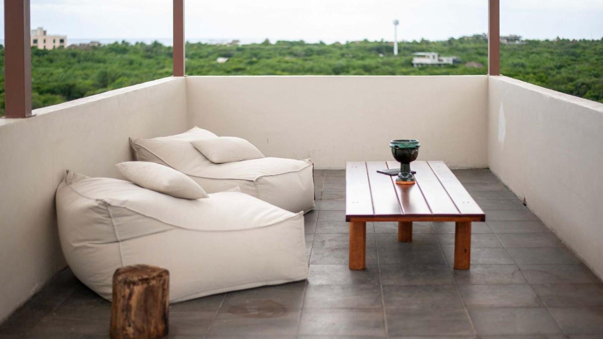 Penthouse With Rooftop Plunge Pool - Distant Ocean Apartment Tulum