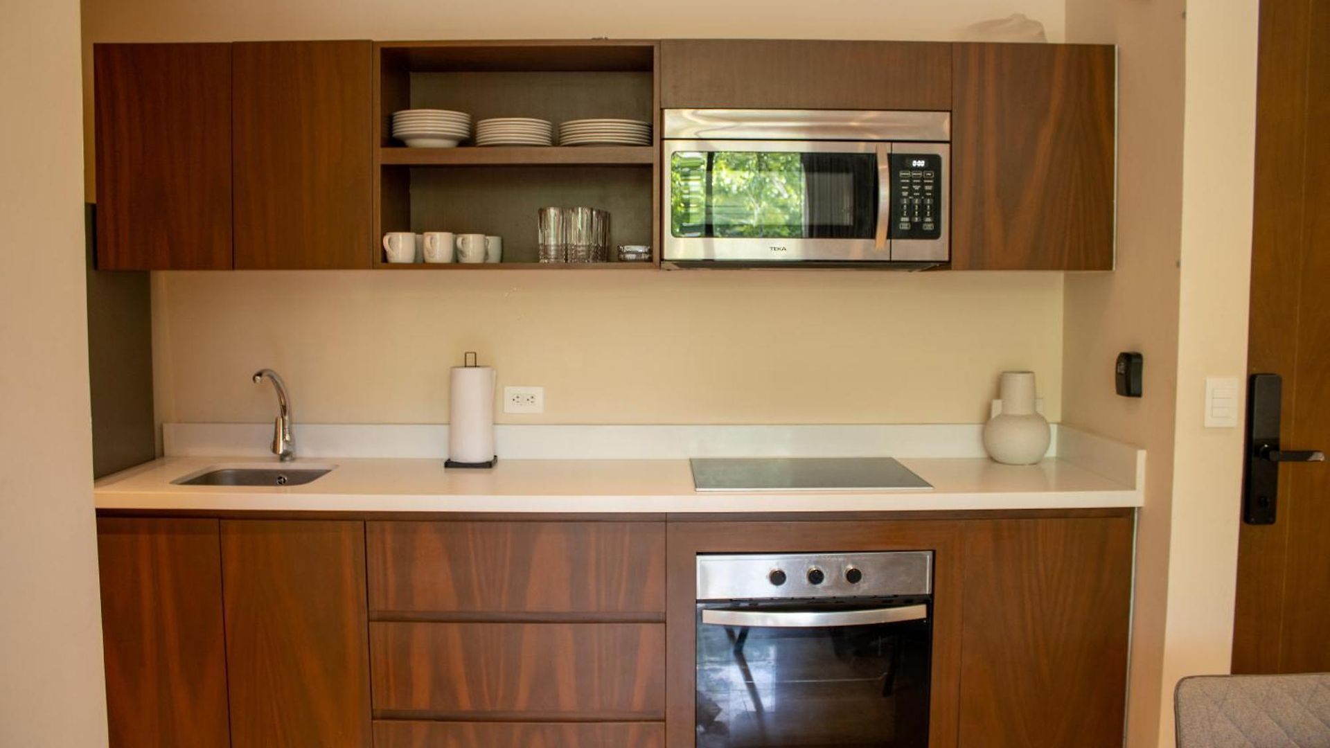 Peregrina 202a 2br Luxury Apartment *