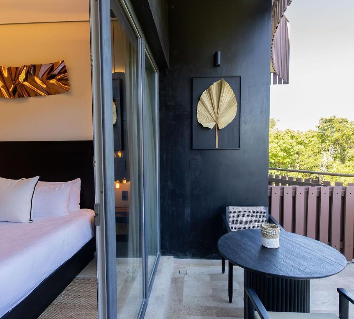 Apartment Art House - Filtered Water & 2 Free Clubs Zone *
