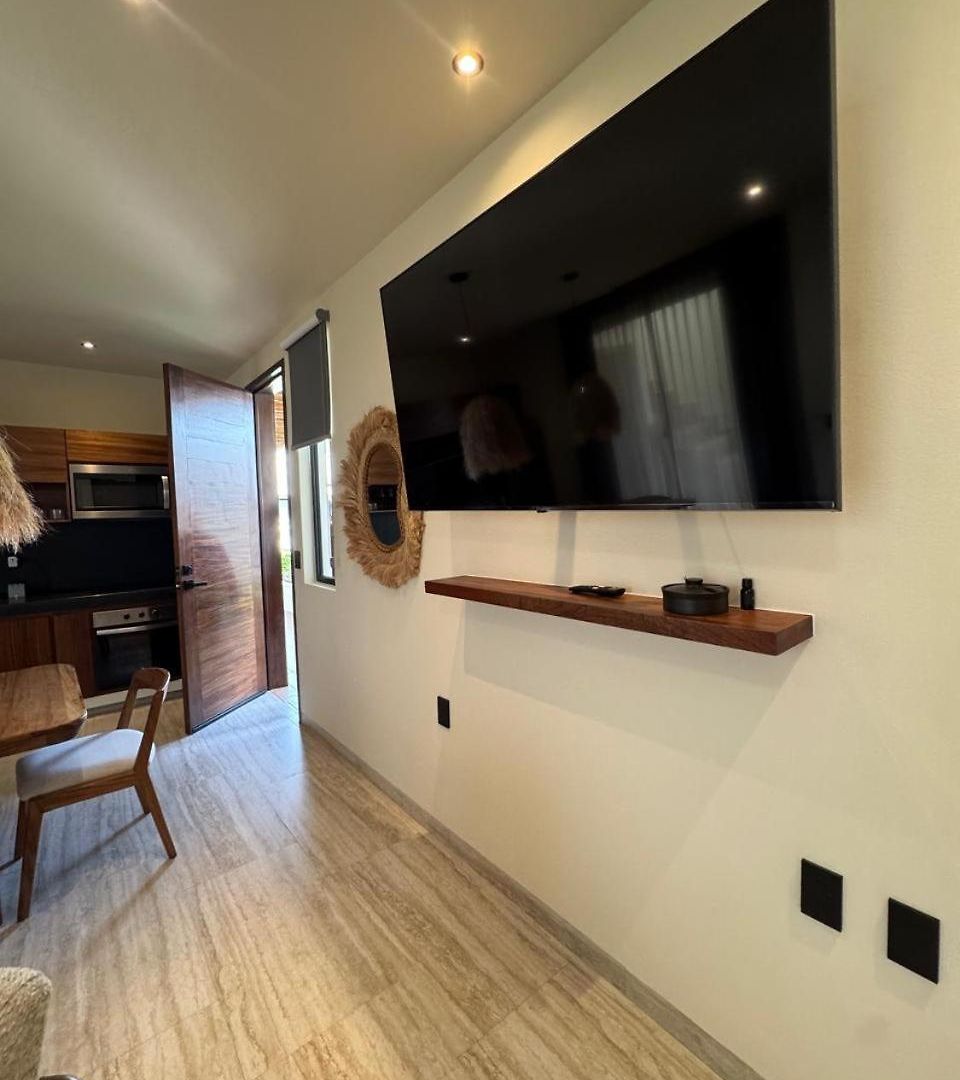 Luxury 2 Bd Roof Private Pool - Jungle View