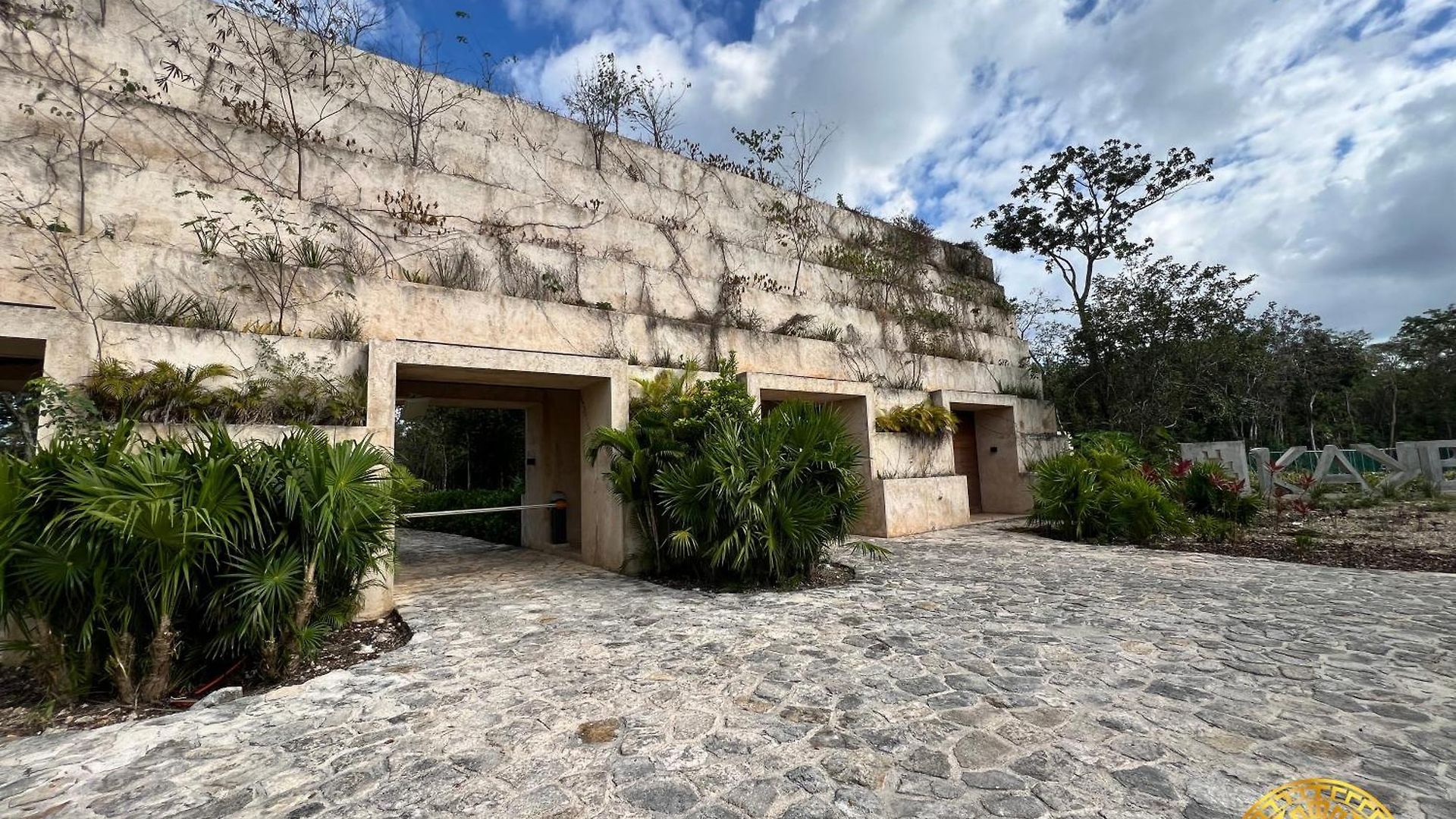 Peregrina 202a 2br Luxury Apartment *