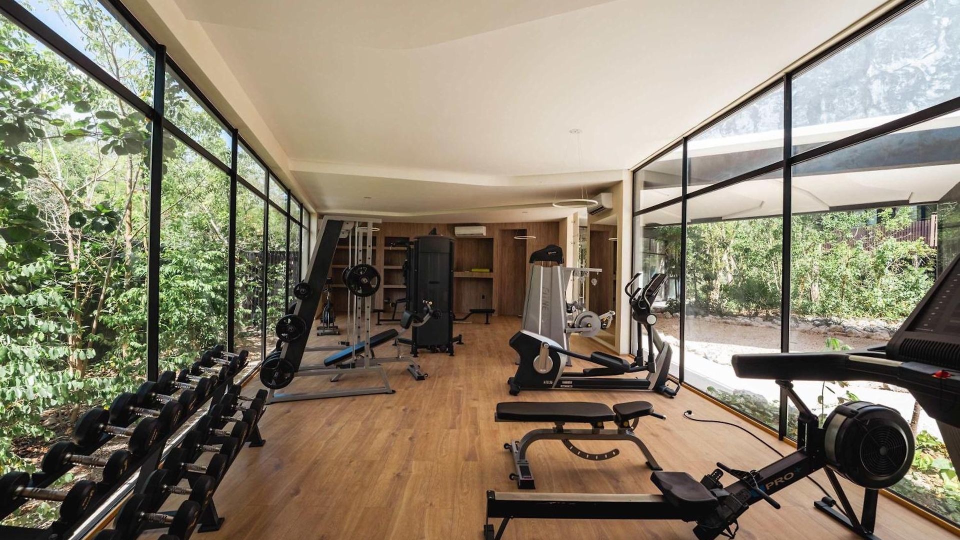 Amira Luxury 3br Ph With Rooftop Pool & Shared Gym *