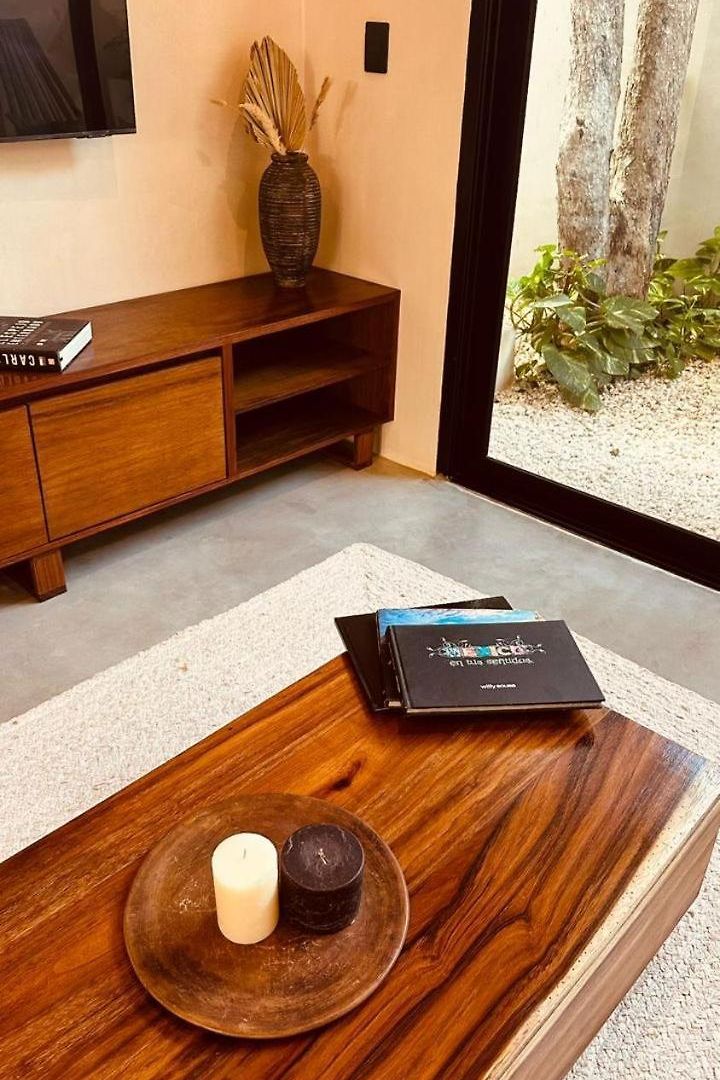 Exclusive Close To Apartment