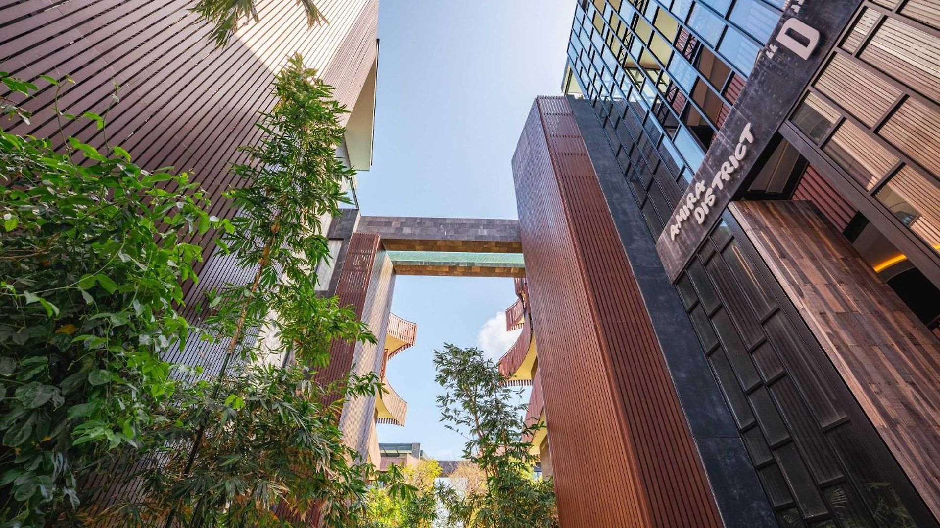 Amira Luxury 3br Ph With Rooftop Pool & Shared Gym Apartment