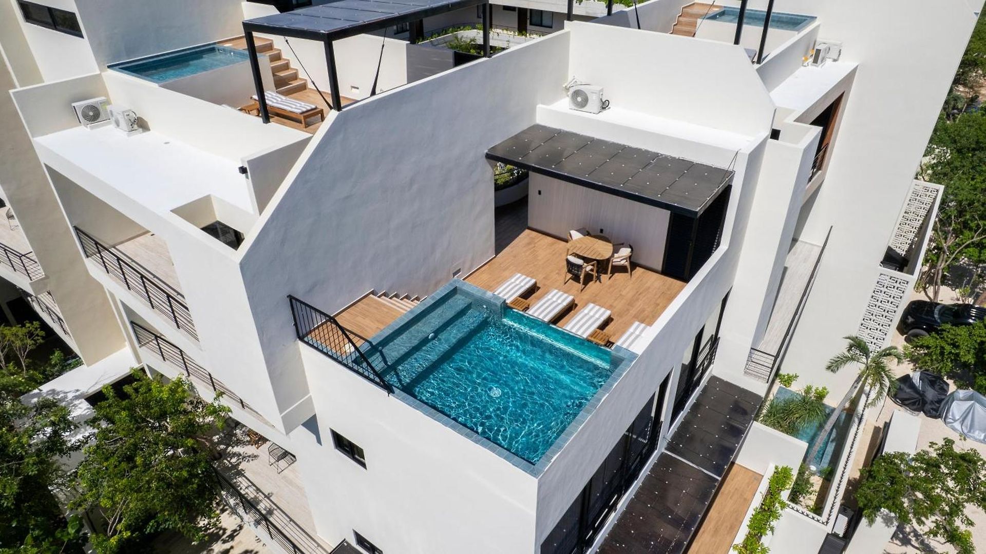 Luxury 2 Bd Roof Private Pool - Jungle View Apartment *