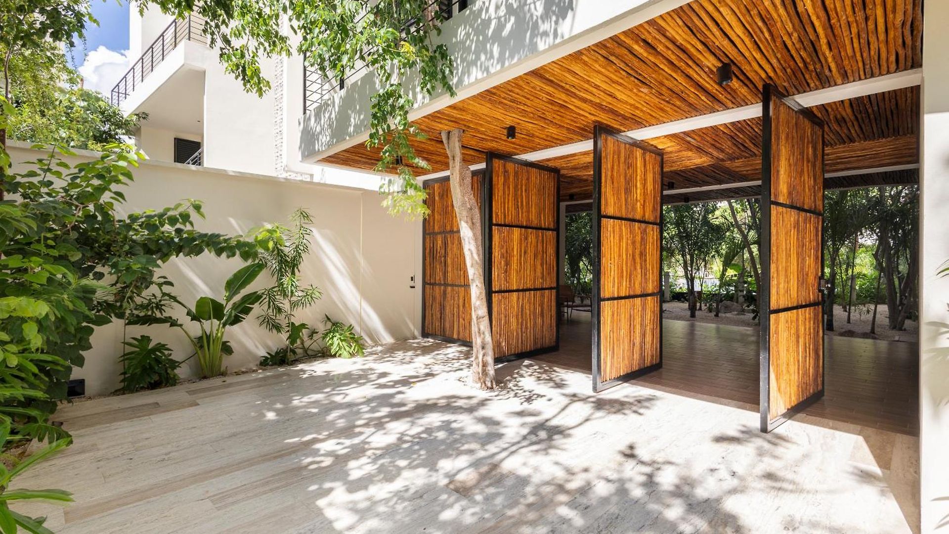 Luxury 2 Bd Roof Private Pool - Jungle View Apartment