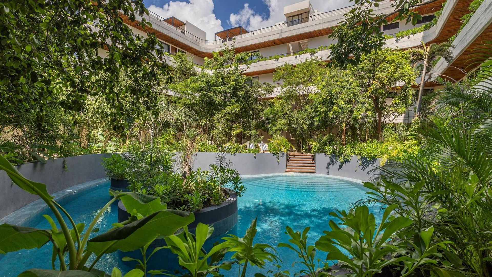Luxury 2 Bd Roof Private Pool - Jungle View *